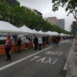 Un Sant Jordi Atlante en Barcelona. Paradas de libros en el Paseo de Gracia