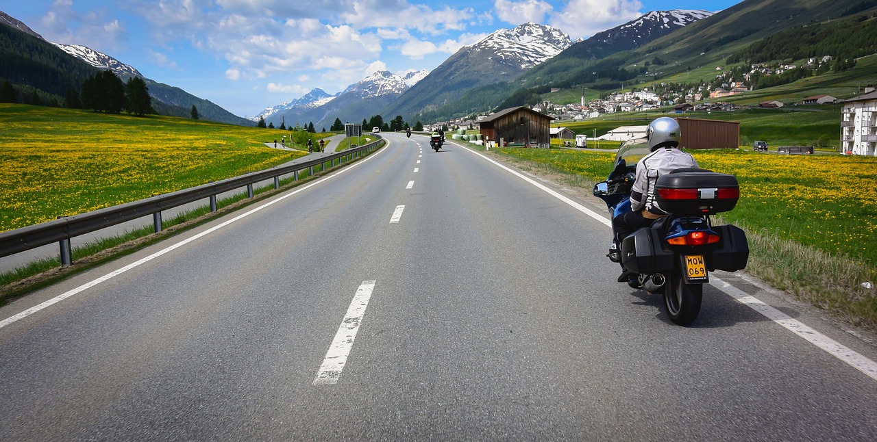 En moto por España: inspiración para rutas inolvidables