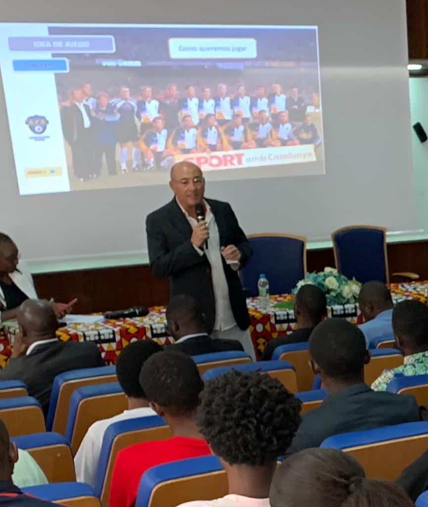 Toni Cortés impulsa un nuevo proyecto formativo de fútbol en África