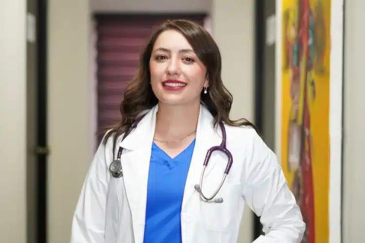 Cirugía asistida por cámara: precisión milimétrica en manos expertas