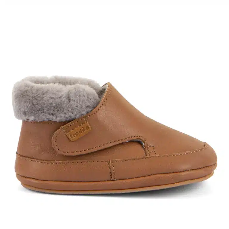 Zapatos que respetan cada paso: bienestar desde la infancia hasta la adultez